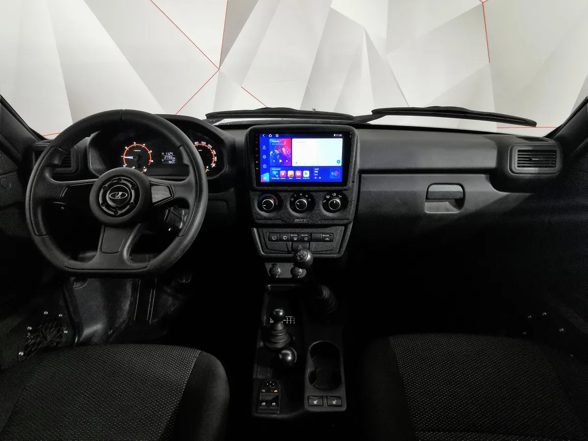 ВАЗ (Lada) 4x4 1.7 MT 8 кл. (Евро-4) (83 л.с.) Белый в АВИЛОН. Слайд №13