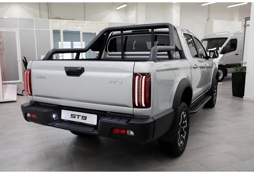 Sollers ST9 2.0G 8AT AWD (224 л.с.) Ultimate Серебристый в АВИЛОН. Слайд №5