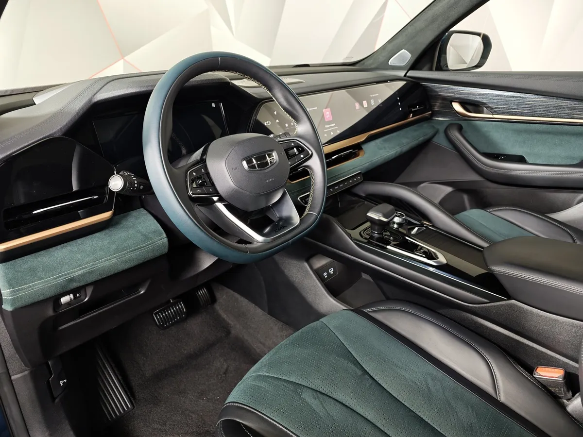 Geely Monjaro 2.0T 8AT 4WD (238 л.с.) Флагман Синий в АВИЛОН. Слайд №19