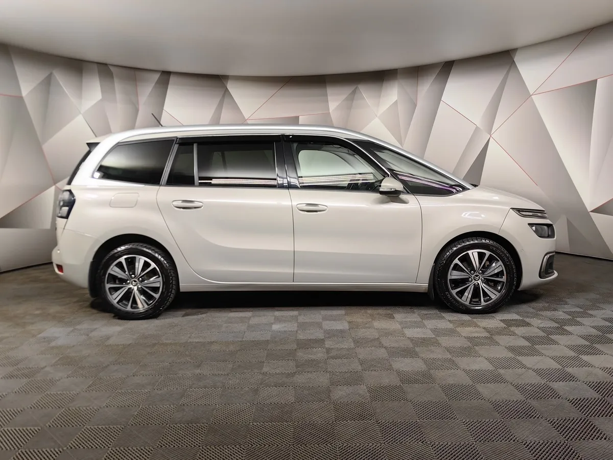 Citroen C4 SpaceTourer 1.5d AT FWD (131 л.с.) Серый в АВИЛОН. Слайд №6