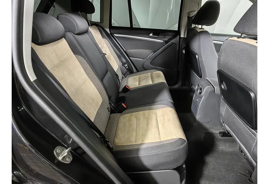 АВИЛОН - Volkswagen Tiguan 2.0 TSI 4Motion AT (180 л.с.) Sport & Style Черный - slide 14
