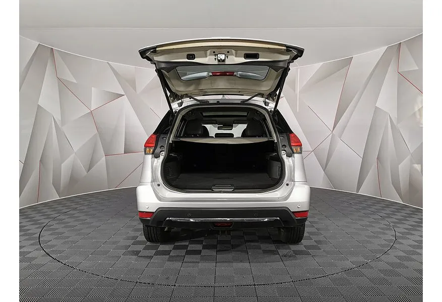 Nissan X-Trail 2.5 CVT AWD (171 л.с.) Серебристый в АВИЛОН. Слайд №19