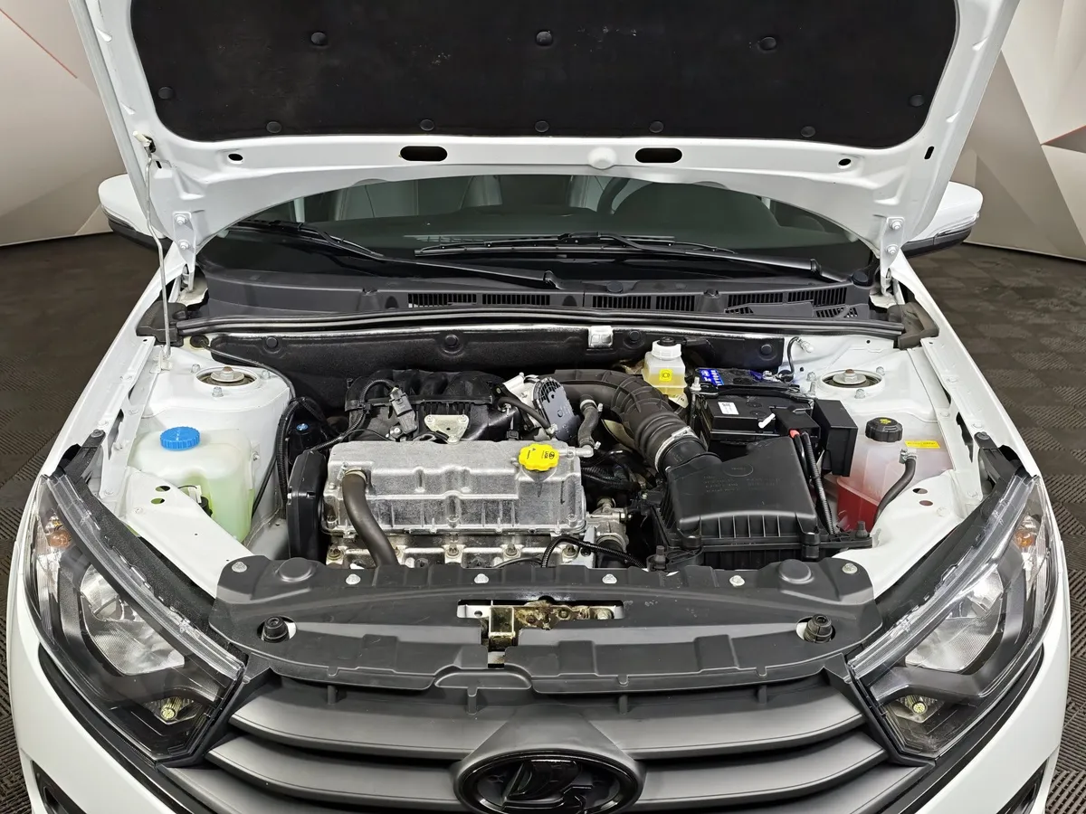ВАЗ (Lada) Granta 1.6 MT 8кл (87 л.с.) Белый в АВИЛОН. Слайд №11