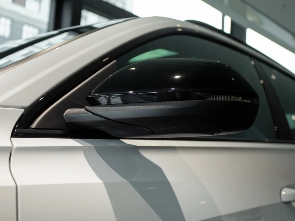 Audi Q8 3.0 TDI Tiptronic quattro (286 л.с.) Белый в АВИЛОН. Слайд №22