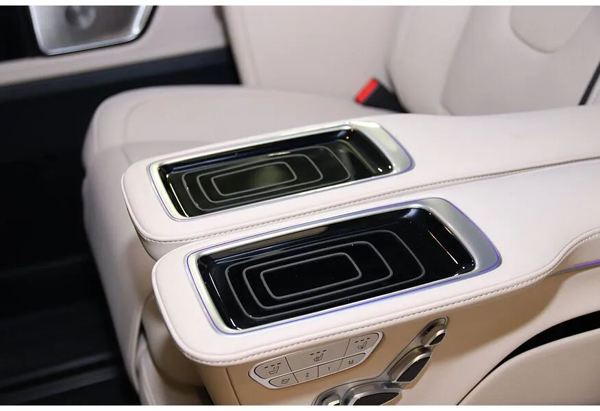 АВИЛОН - Mercedes-Benz V-Класс V 300 d L3 4MATIC 9G-TRONIC (237 л.с.) Черный - slide 0
