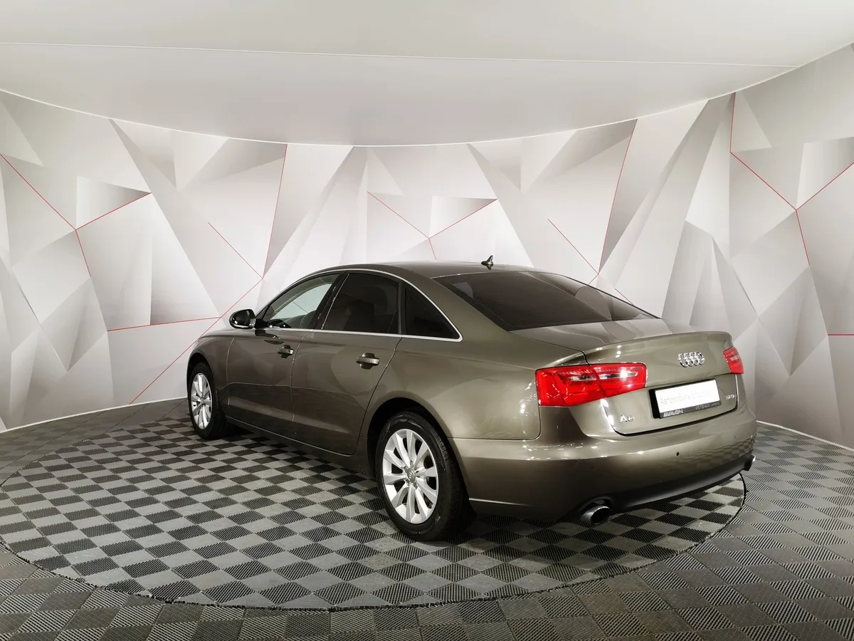 Audi A6 2.0 TFSI multitronic (180 л.с.) Коричневый в АВИЛОН. Слайд №4