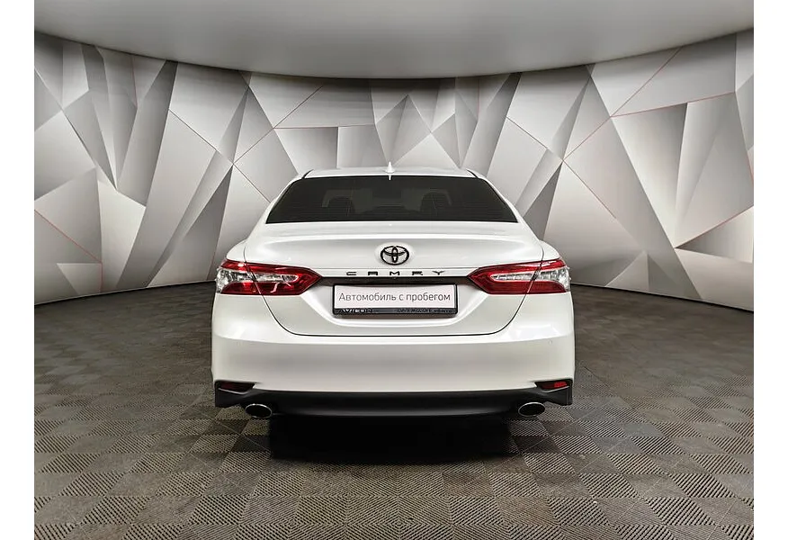 Toyota Camry 2.5 AT (181 л.с.) Классик Белый в АВИЛОН. Слайд №8