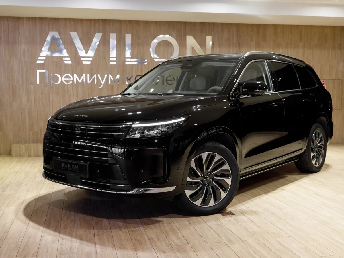 АВИЛОН - Seres M7 1.5 AT AWD (439 л.с.) Premium Черный - slide 10234690
