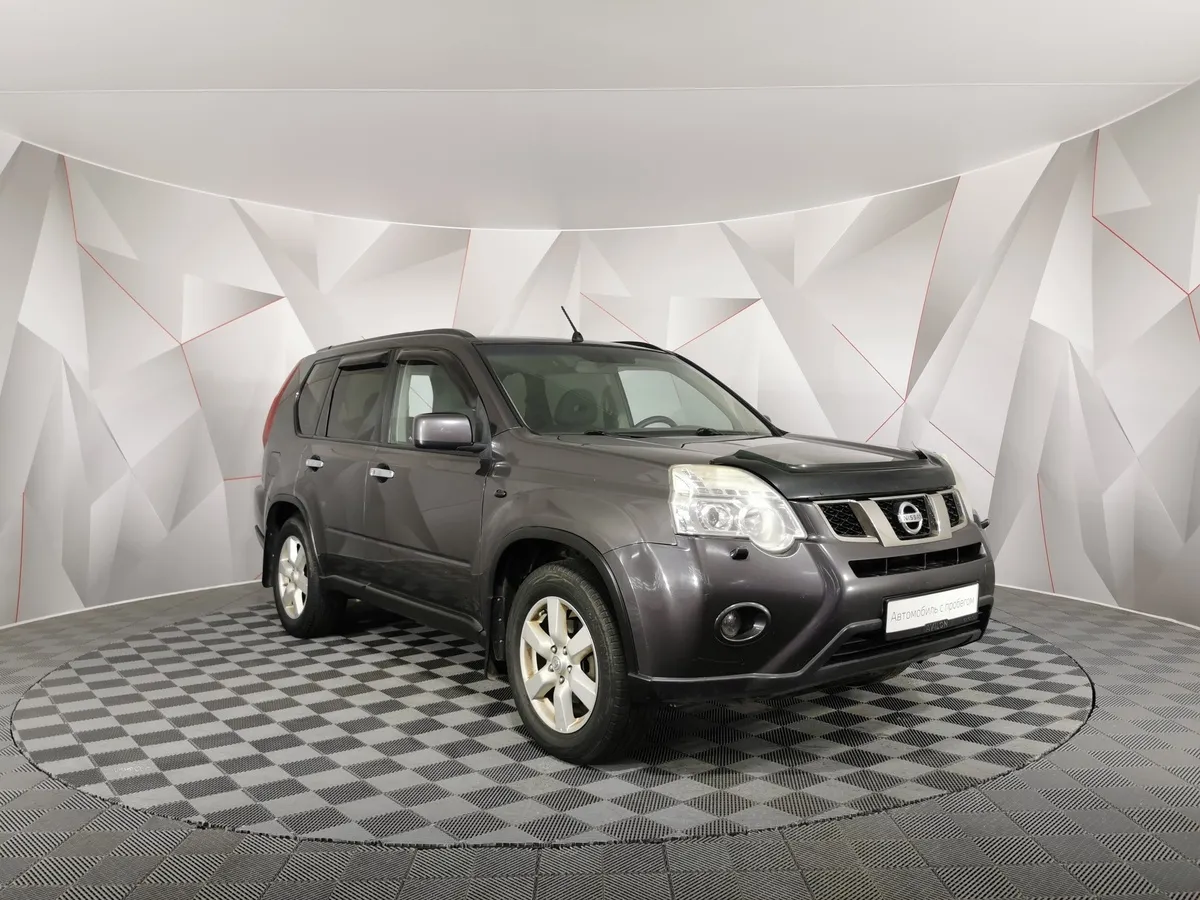 Nissan X-Trail 2.0 MT AWD (141 л.с.) Фиолетовый в АВИЛОН. Слайд №3