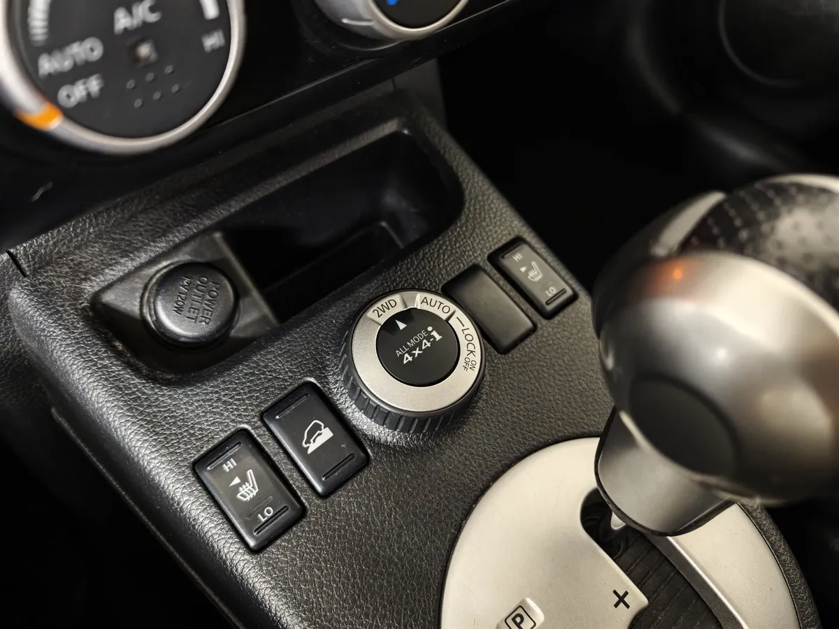 Nissan X-Trail 2.5 CVT AWD (171 л.с.) LE Top Серый в АВИЛОН. Слайд №20