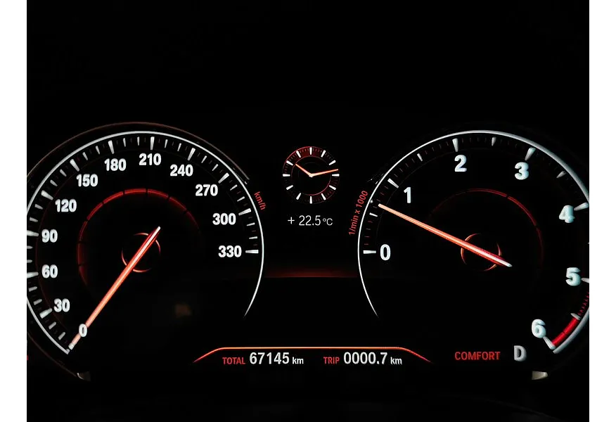 BMW X3 xDrive30d AT (249 л.с.) M Sport Черный в АВИЛОН. Слайд №13