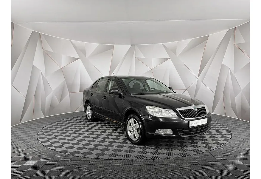 Skoda Octavia 1.8 TSI MT (152 л.с.) Ambition (CKD) Черный в АВИЛОН. Слайд №3