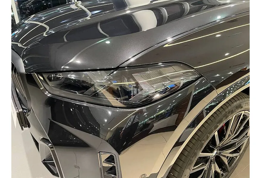 BMW X5 xDrive30d Steptronic (286 л.с.) Черный в АВИЛОН. Слайд №11