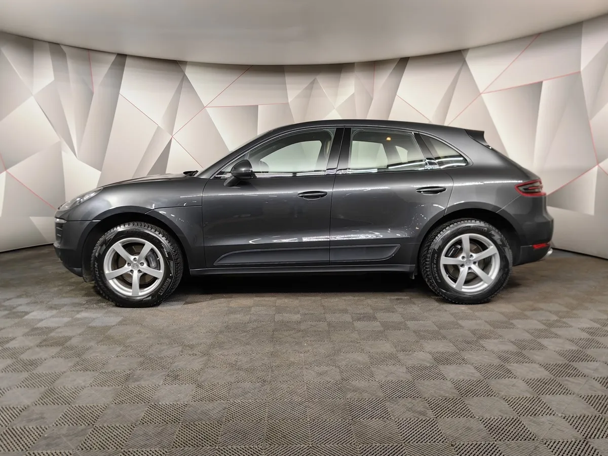 Porsche Macan 2.0 PDK AWD (252 л.с.) Серый в АВИЛОН. Слайд №5