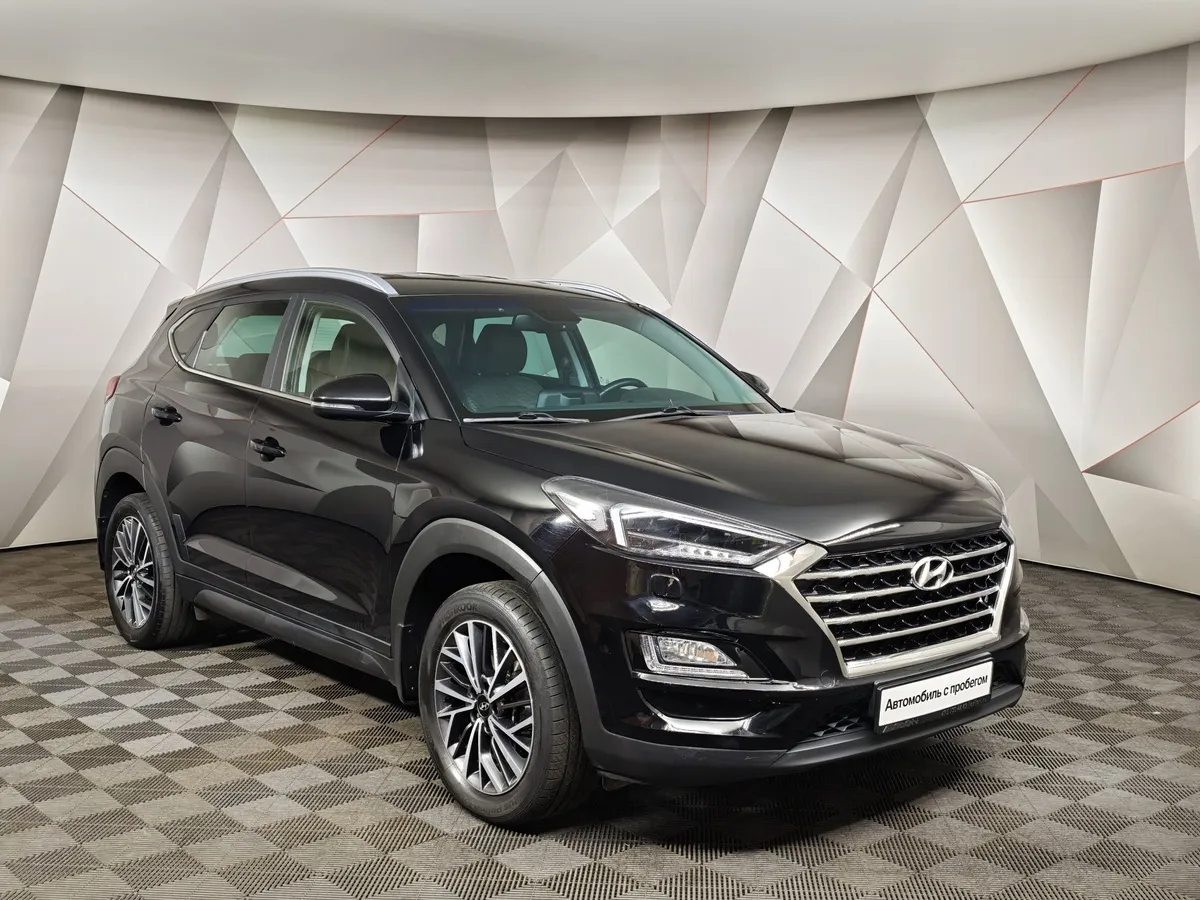 Hyundai Tucson 2.0 (150 л.с.) MPi-6AT-4WD Black & Brown Черный в АВИЛОН. Слайд №3