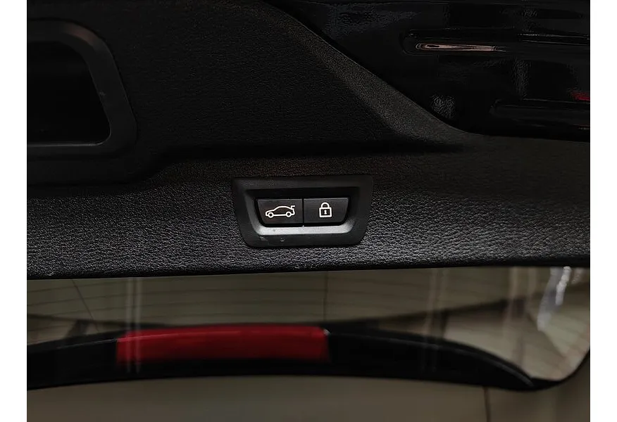 BMW X5 xDrive30d Steptronic (249 л.с.) Base (Локальная сборка) Синий в АВИЛОН. Слайд №19