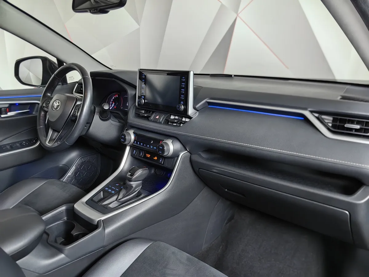 Toyota RAV4 2.0i CVT AWD (149 л.с.) Люкс Черный в АВИЛОН. Слайд №13