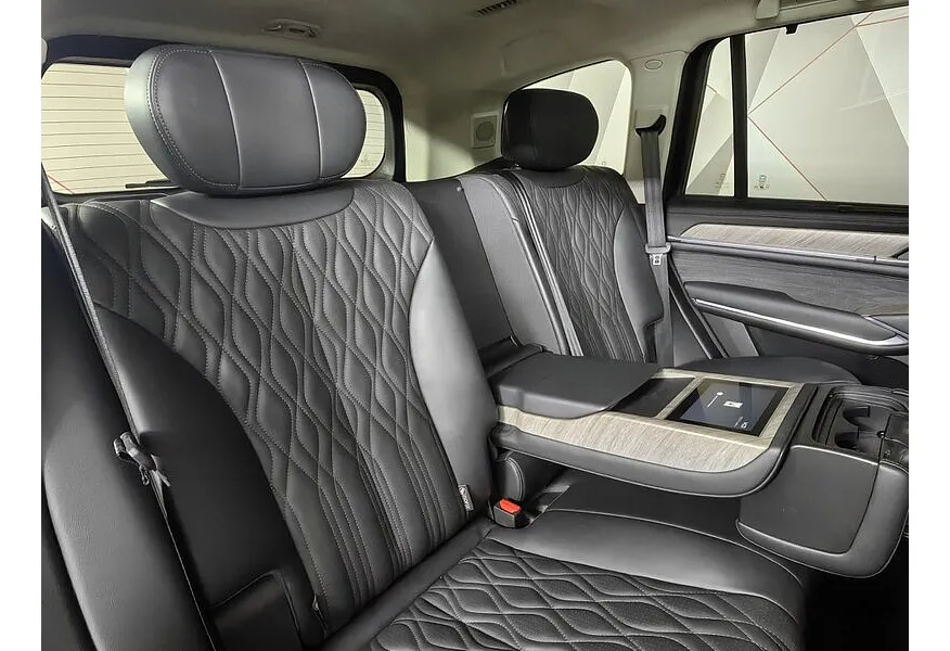 LIVE. Слайд №13