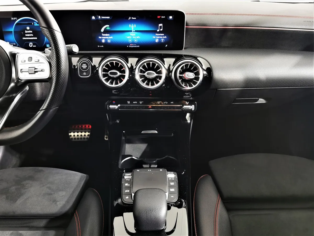 Mercedes-Benz CLA 200 7G-DCT (150 л.с.) Sport Белый в АВИЛОН. Слайд №14