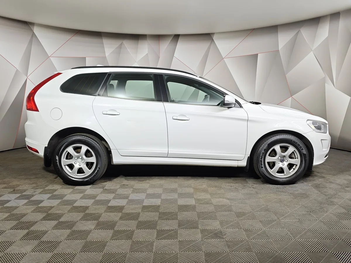 Volvo XC60 2.4 D4 Geartronic AWD (190 л.с.) Белый в АВИЛОН. Слайд №6