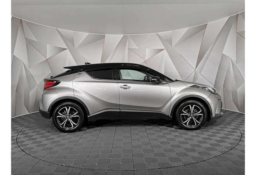 LIVE. Слайд №4