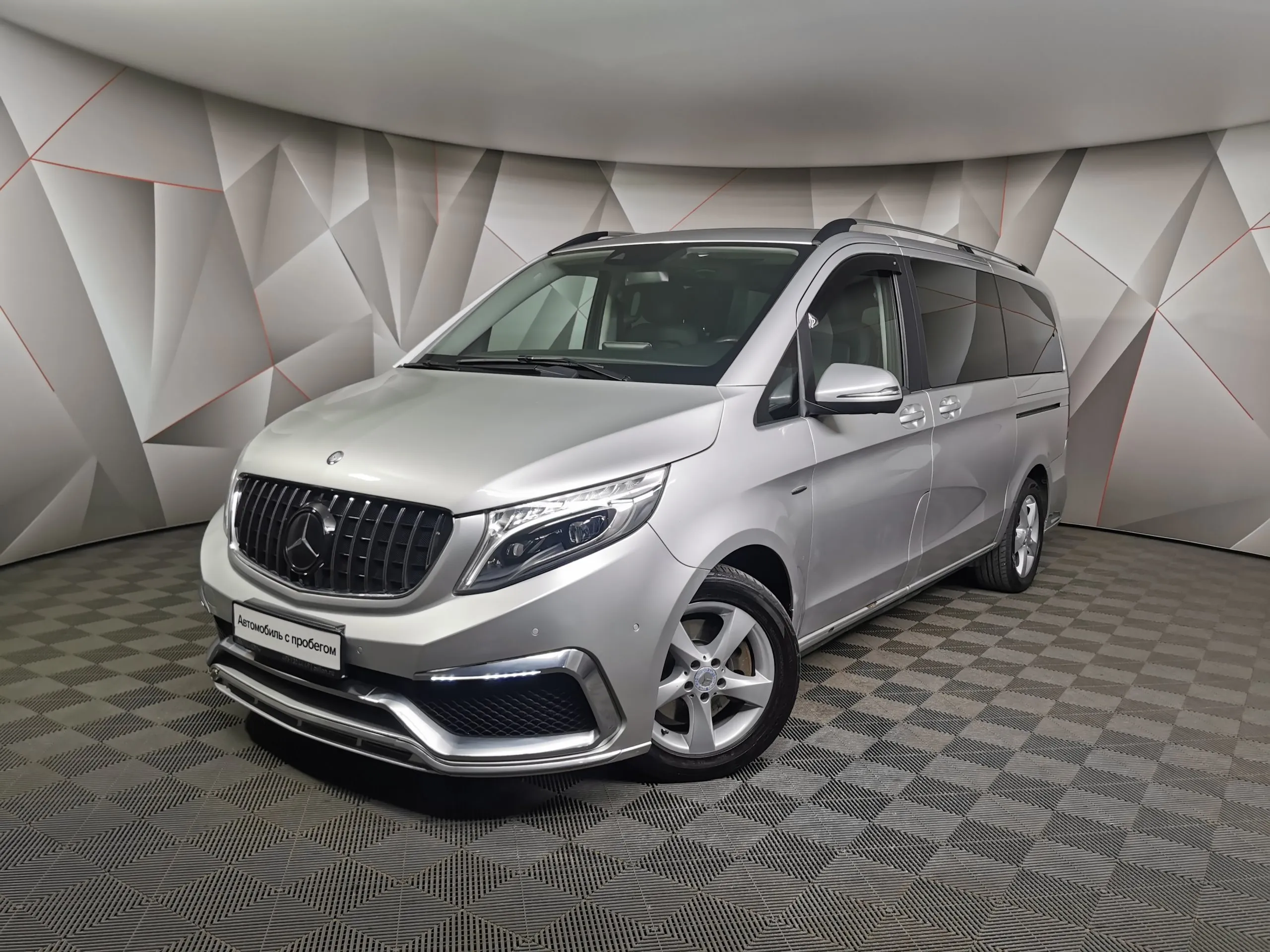 Mercedes-Benz V-Класс V 220 CDI 7G-Tronic Plus AWD L1 (163 л.с.) Comfort  Серебристый в Москве № ТИ-UY38853. Купить Mercedes-Benz V-Класс II (W447)  Автомат Дизельный с пробегом 103580 км. Цена 4312500