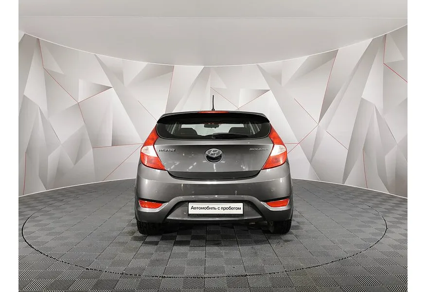 Hyundai Solaris 1.6 AT (123 л.с.) Family Серый в АВИЛОН. Слайд №8