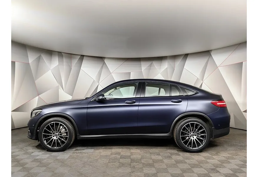 Mercedes-Benz GLC Купе 300 9G-TRONIC 4MATIC (245 л.с.) Sport Синий в АВИЛОН. Слайд №5