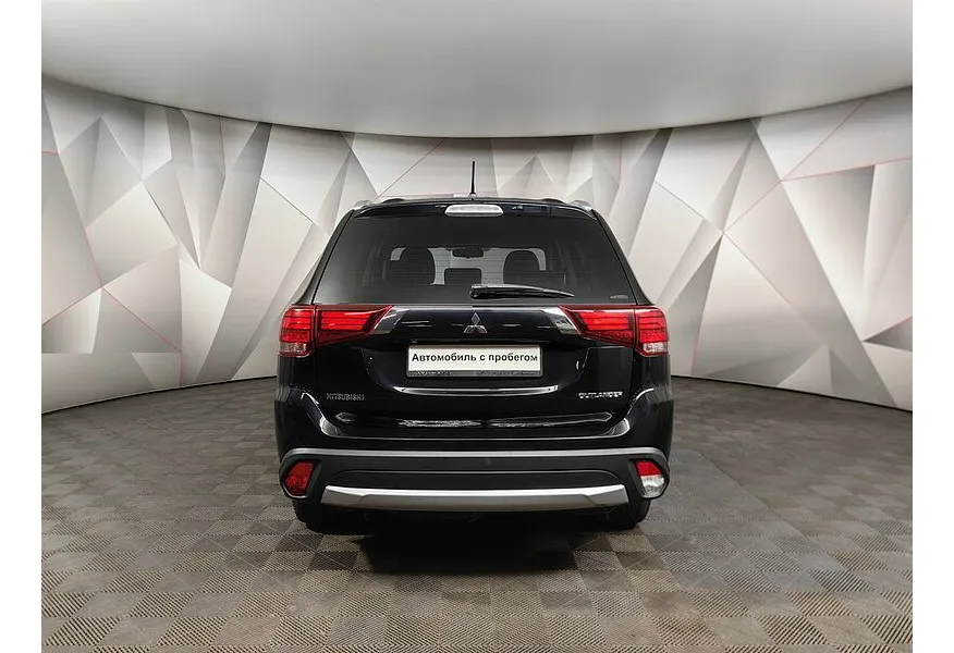АВИЛОН - Mitsubishi Outlander 2.0 CVT 4WD (146 л.с.) Черный - slide 5