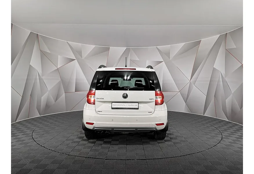 Skoda Yeti 1.8 TSI 4x4 DSG (152 л.с.) Белый в АВИЛОН. Слайд №8