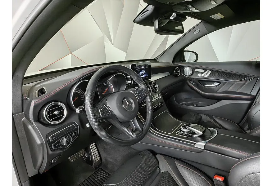 Mercedes-Benz GLC Купе 43 AMG 9G-TRONIC 4MATIC (367 л.с.) Особая серия Белый в АВИЛОН. Слайд №19