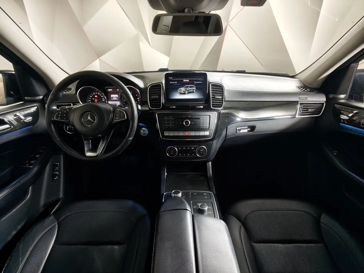 Mercedes-Benz GLS 350 d 4MATIC 9G-TRONIC (249 л.с.) Особая серия Черный в АВИЛОН. Слайд №14