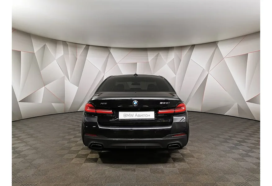BMW 5 серия 530i xDrive Steptronic (249 л.с.) M Sport Plus Черный в АВИЛОН. Слайд №8