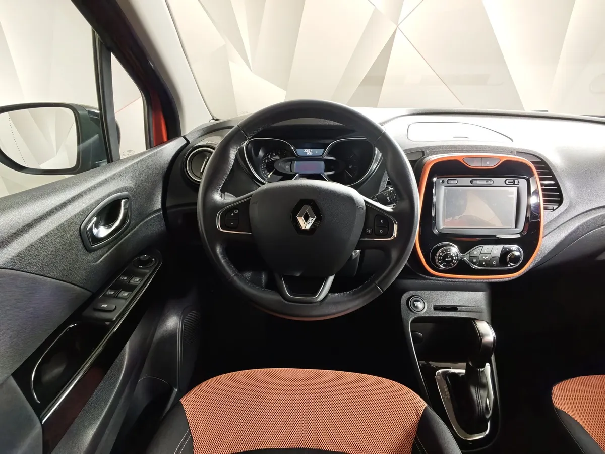 Renault Kaptur 1.6 X-tronic (114 л.с.) Life Оранжевый в АВИЛОН. Слайд №20