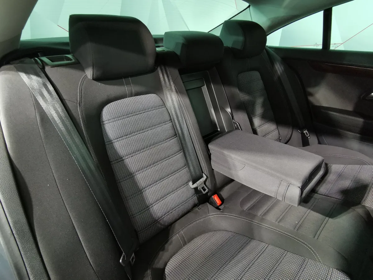 Volkswagen Passat CC 1.8 TSI DSG (152 л.с.) Серый в АВИЛОН. Слайд №15
