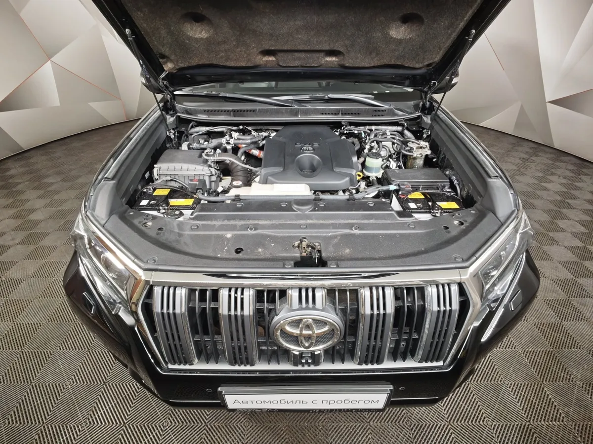 Toyota Land Cruiser Prado 2.8 D AT 4WD (5 мест) (177 л.с.) Комфорт Черный в АВИЛОН. Слайд №11