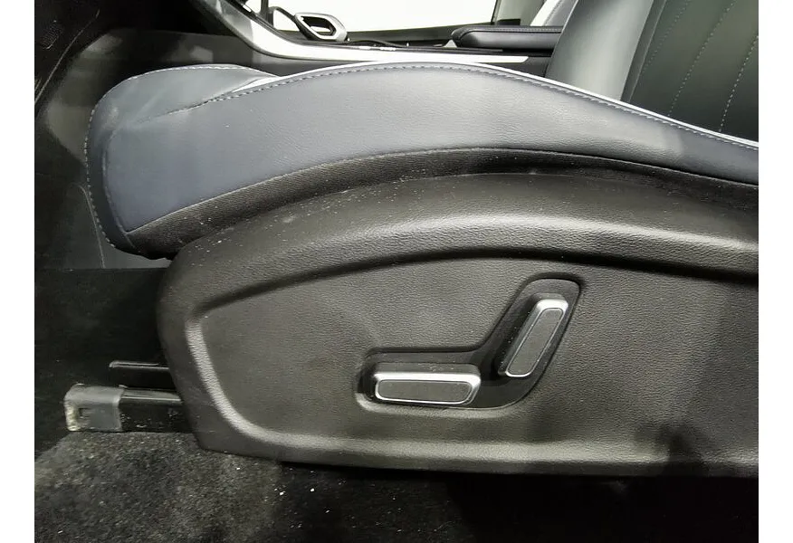 Geely Atlas 2.0T AT 4WD (200 л.с.) Flagship Черный в АВИЛОН. Слайд №24