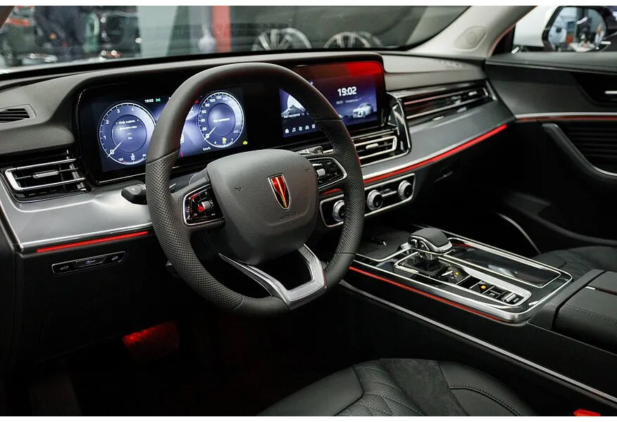 Hongqi HS5 2.0T AT 4WD (245 л.с.) Deluxe Коричневый в АВИЛОН. Слайд №11