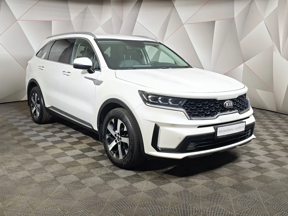 Kia Sorento 2.5 MPI 4WD AT (180 л.с.) Comfort Белый в АВИЛОН. Слайд №3