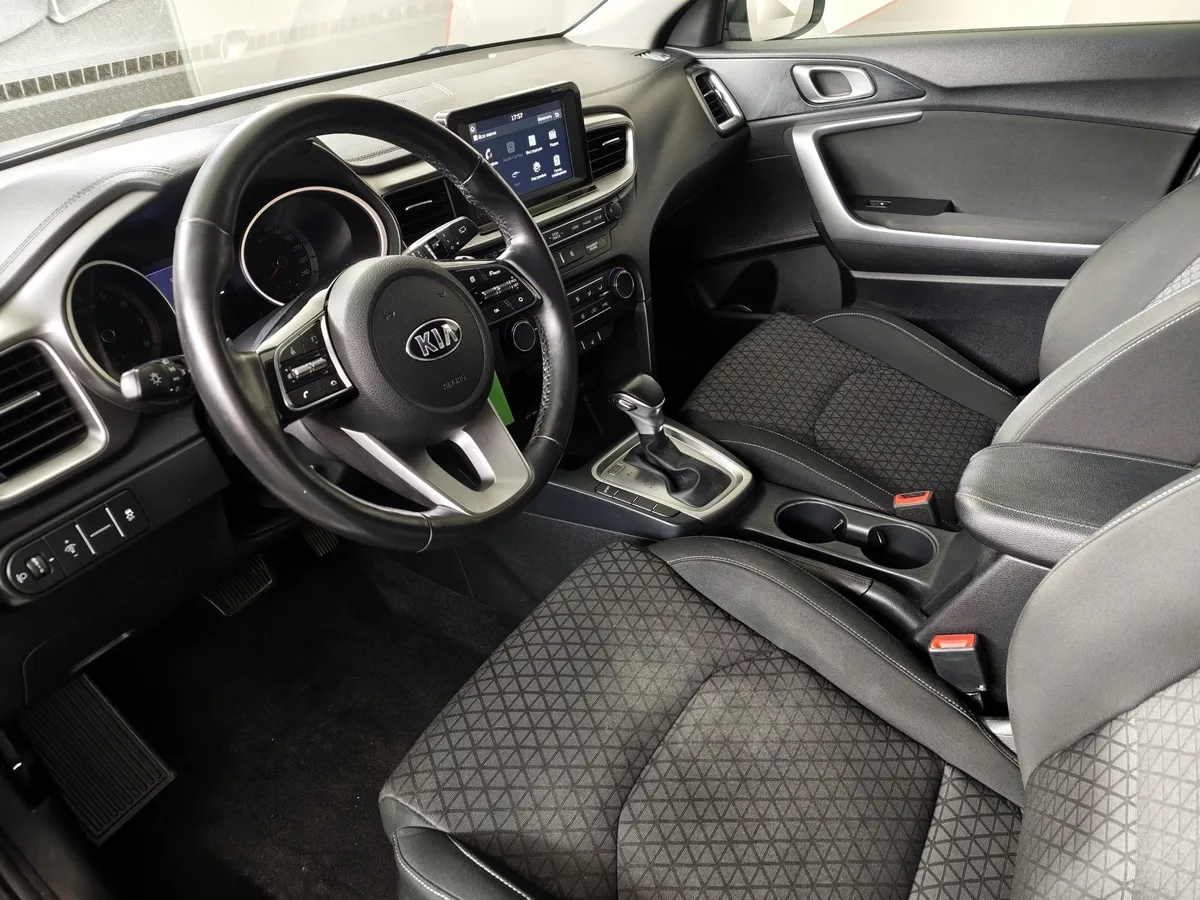 Kia Ceed 1.6 AT (129 л.с.) Classic Белый в АВИЛОН. Слайд №18