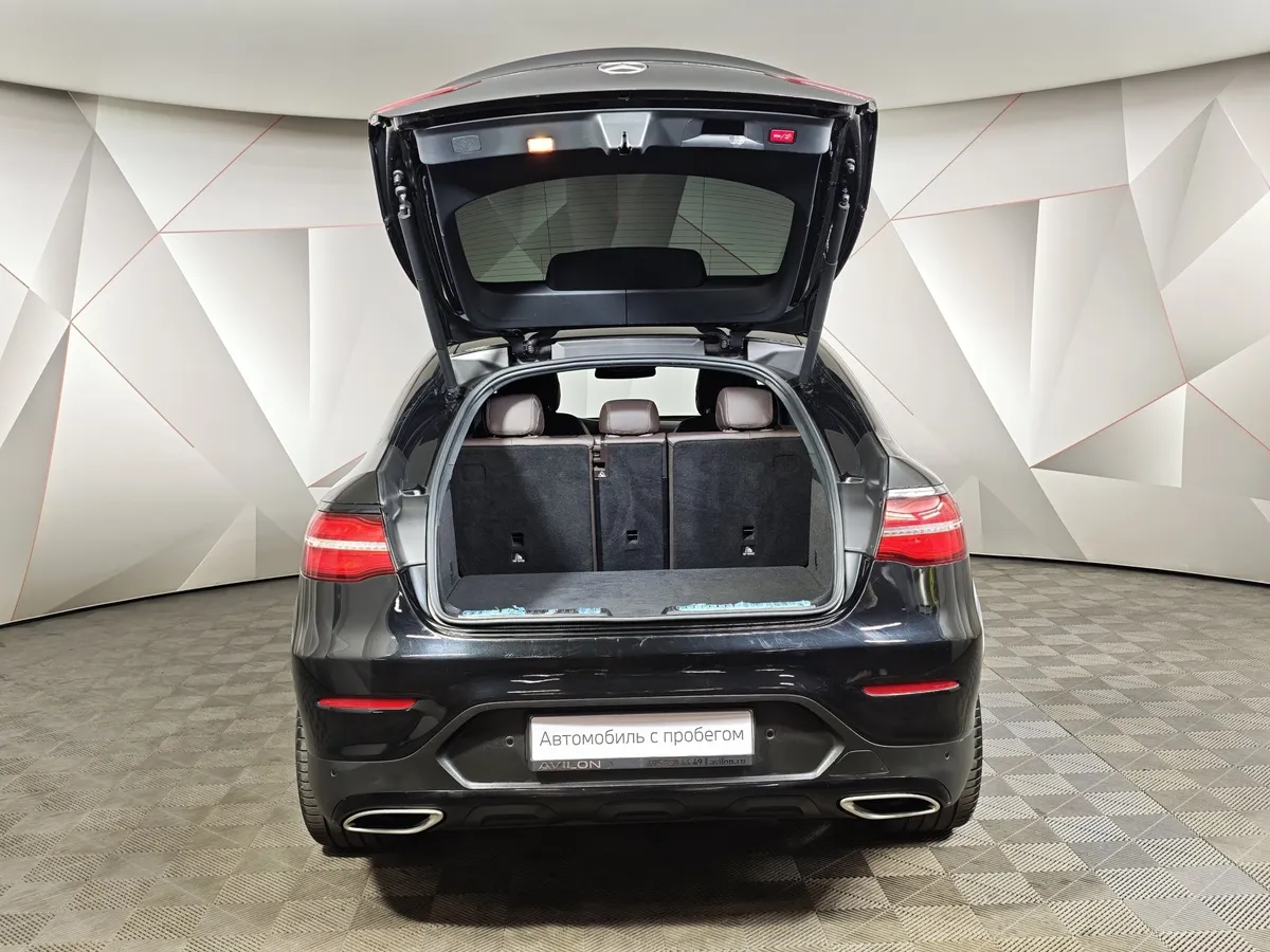 Mercedes-Benz GLC Купе 300 9G-TRONIC 4MATIC (245 л.с.) Sport Черный в АВИЛОН. Слайд №12