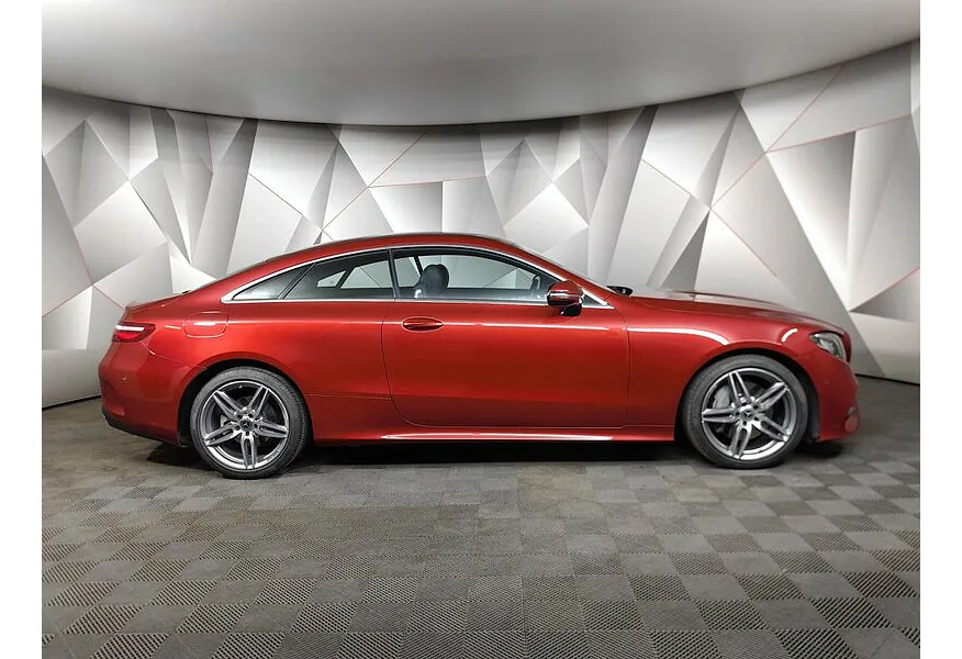 Mercedes-Benz E-Класс E 200 4MATIC G-TRONIC (184 л.с.) Sport Красный в АВИЛОН. Слайд №6