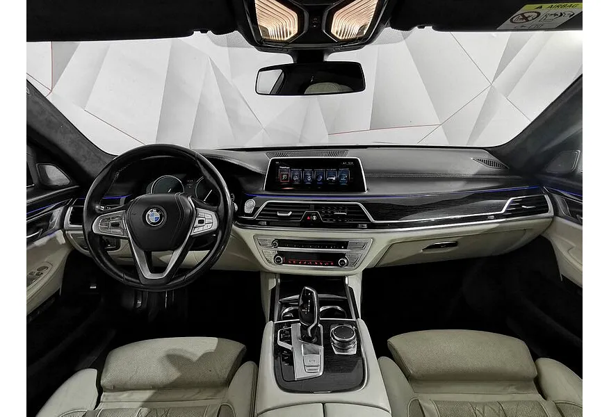 BMW 7 серия 730Ld xDrive AT (265 л.с.) Коричневый в АВИЛОН. Слайд №11