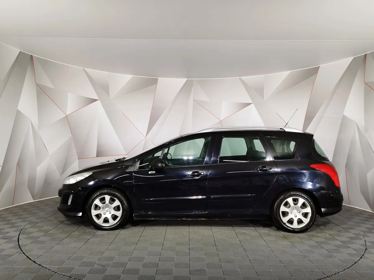 Peugeot 308 1.6 VTi AT (120 л.с.) Черный в АВИЛОН. Слайд №5