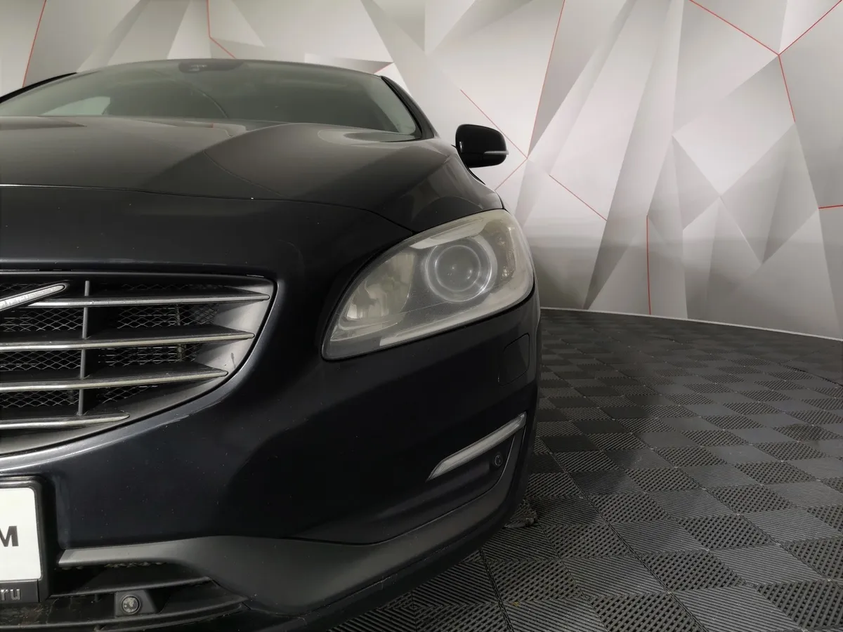 Volvo S60 2.5 T5 Geartronic AWD Cross Country (249 л.с.) Summum Черный в АВИЛОН. Слайд №10