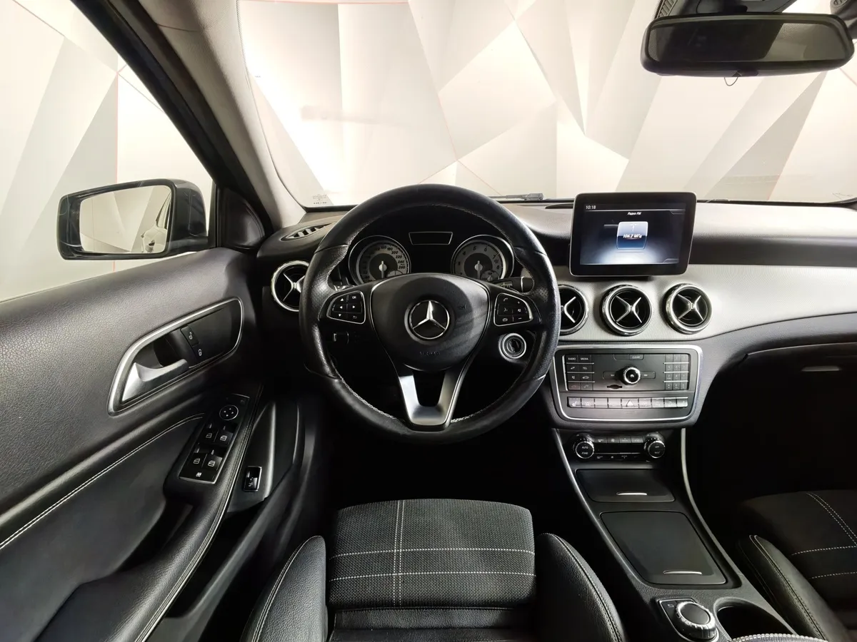 Mercedes-Benz GLA 250 7G-DCT 4MATIC (211 л.с.) Особая серия Черный в АВИЛОН. Слайд №19