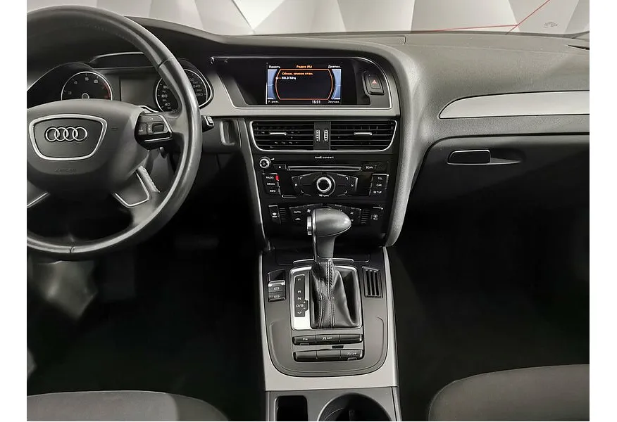 Audi A4 1.8 TFSI multitronic (170 л.с.) Белый в АВИЛОН. Слайд №15