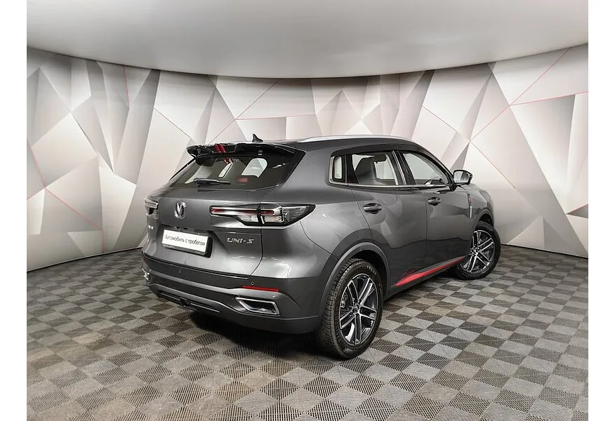 Changan UNI-S 1.5T 7DCT 2WD (181 л.с.) Tech Серый в АВИЛОН. Слайд №2