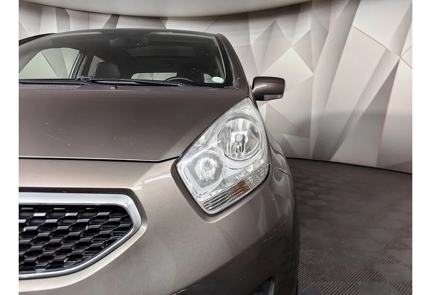 LIVE. Слайд №16