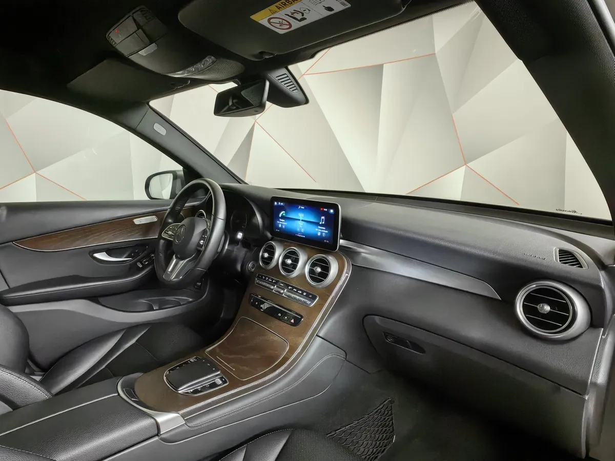 Mercedes-Benz GLC 220 d 9G-TRONIC 4MATIC (194 л.с.) Premium Серебристый в АВИЛОН. Слайд №10